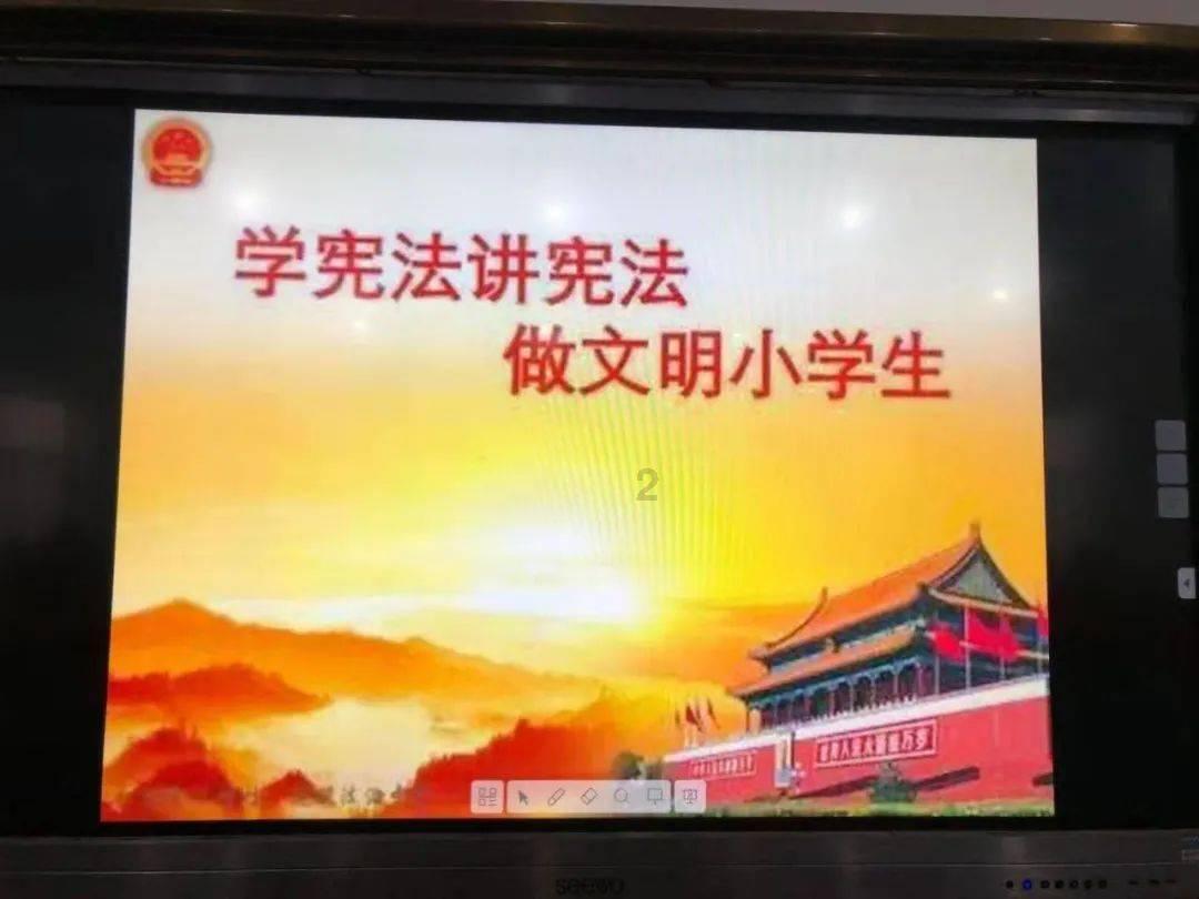 蓝蓝夏日