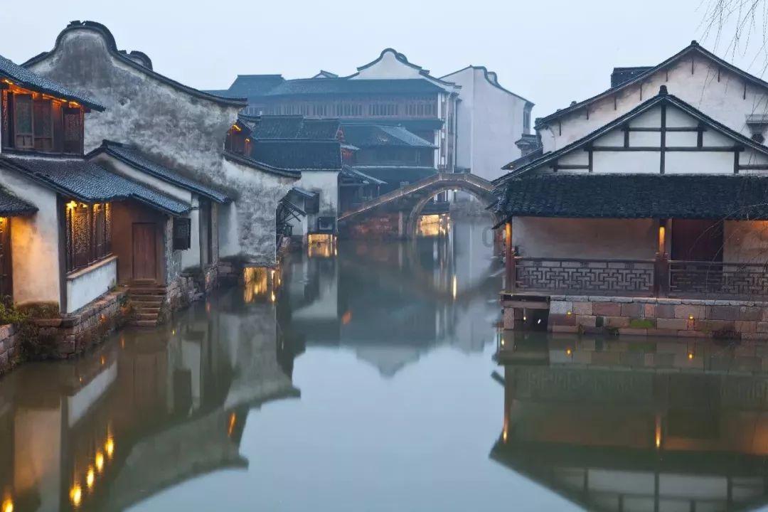 当发生地震时，正在飞行的飞机是否安全？游戏画面